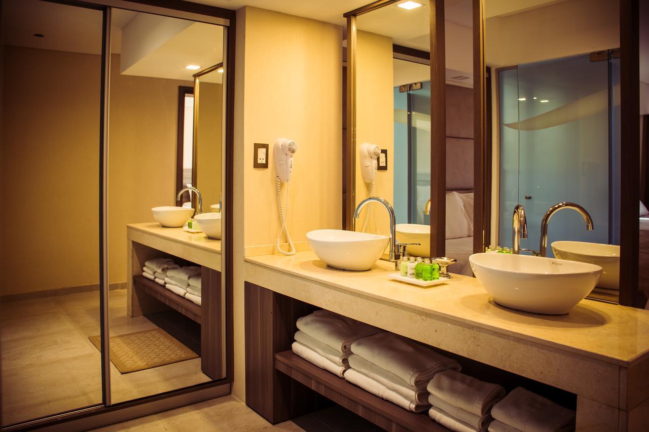 Two-Bedroom Suite,1589537288:JPEG