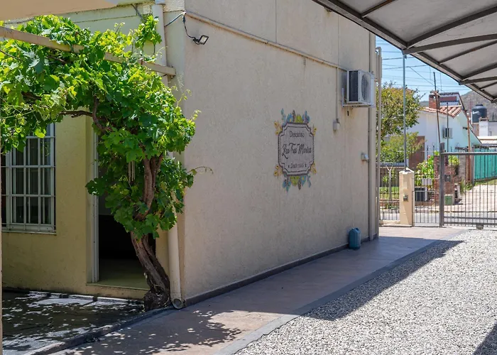 Hoteles en Carlos PazDescanso Las Tres Marias Apart